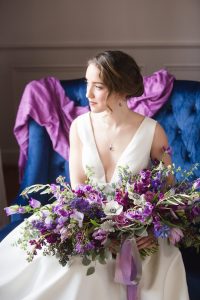 ideas to choose the beauty and elegance of white and purple wedding flowers 5 200x300 - Ideas to Choose the Beauty and Elegance of White and Purple Wedding Flowers