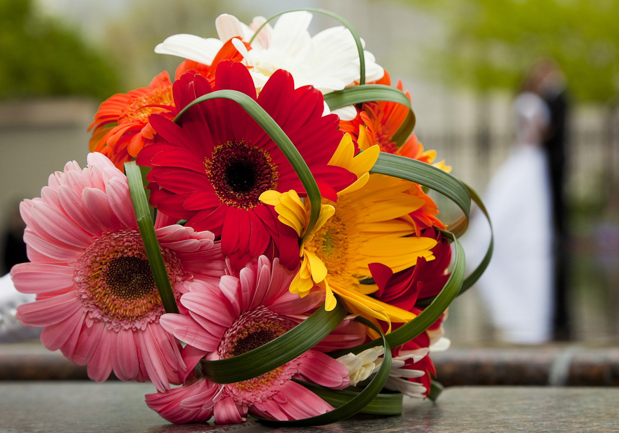 choose daisy wedding bouquet for your wedding 4 - Choose Daisy Wedding Bouquet for Your Wedding