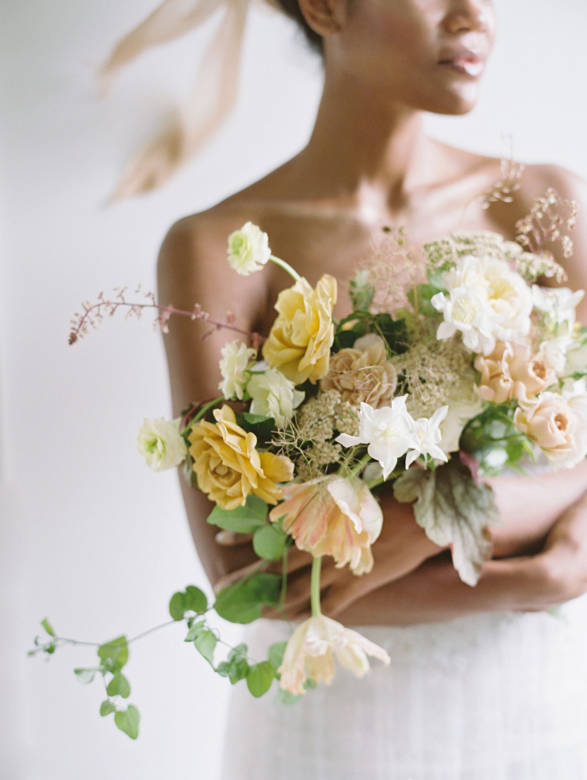 simple wedding bouquets wedding bouquets wedding flowers 5 scaled - Choose Simple Wedding Bouquets for Your Wedding
