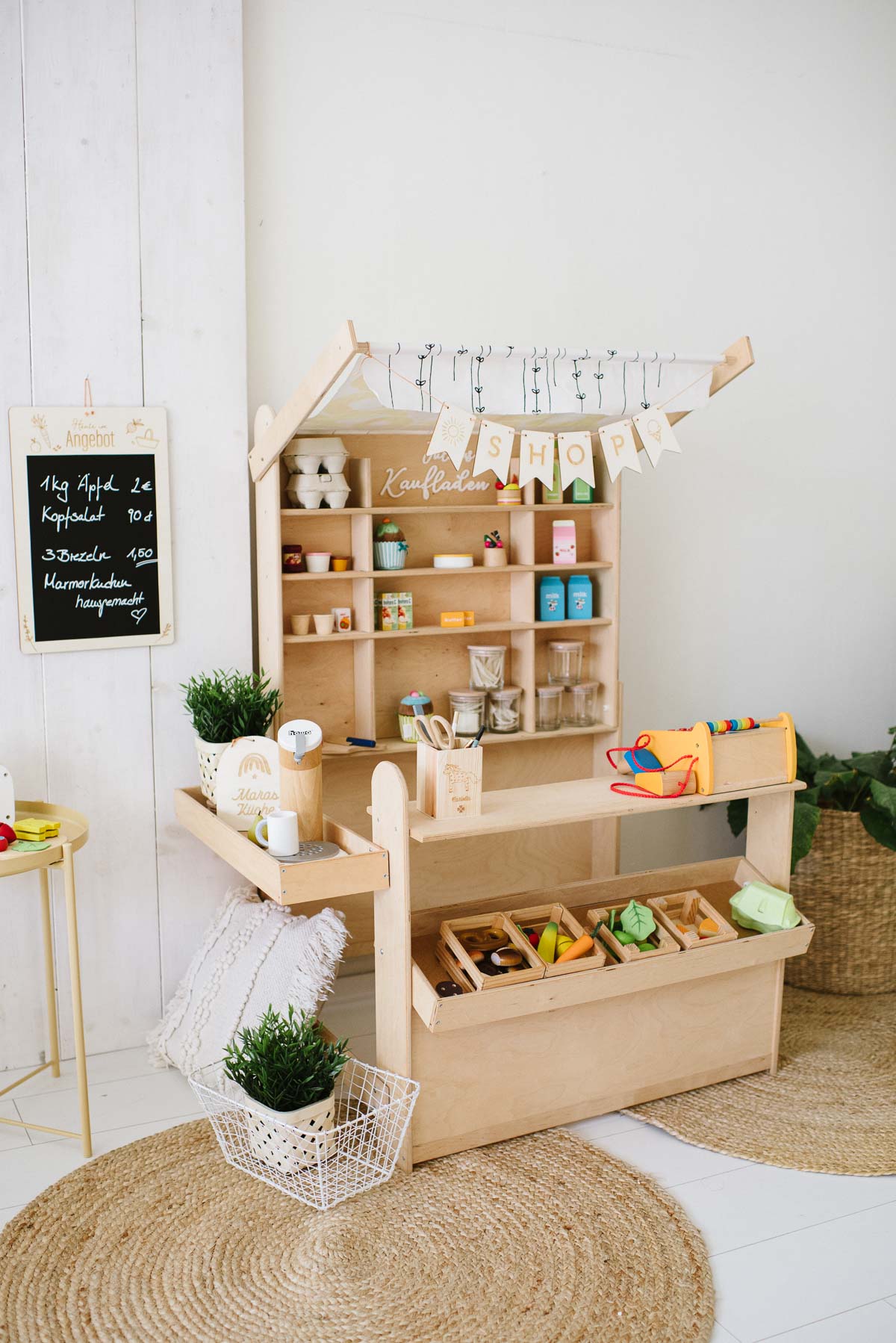 Shop play kitchen Personalized wooden accessories - Shop & play kitchen: Personalized wooden accessories