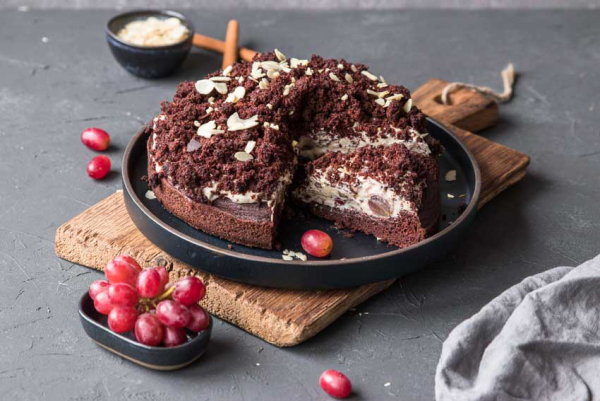 1649119180 81 Mole cake an irresistible dessert for young and old - Mole cake - an irresistible dessert for young and old