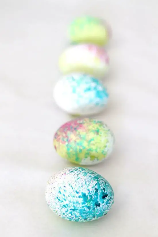 1649404696 363 Dye Easter eggs 7 effective techniques that are super - Dye Easter eggs - 7 effective techniques that are super easy to use