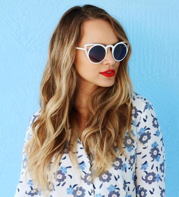 1649444372 624 Hairstyle trend deep waves vs beach waves – styling tips - Hairstyle trend deep waves vs beach waves – styling tips and inspiration