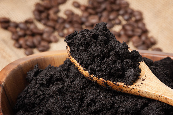 1649505033 780 Make your own coffee scrub for soft radiant skin - Make your own coffee scrub for soft, radiant skin