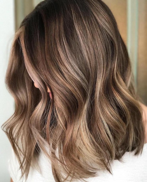 1649699698 117 Which summer hairstyles 2022 are waiting for you Here are - Which summer hairstyles 2022 are waiting for you? Here are our favourites!