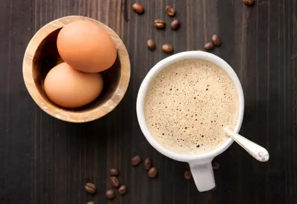 1649895327 682 Egg coffee the power drink not only tastes good at - Egg coffee: the power drink not only tastes good at Easter!