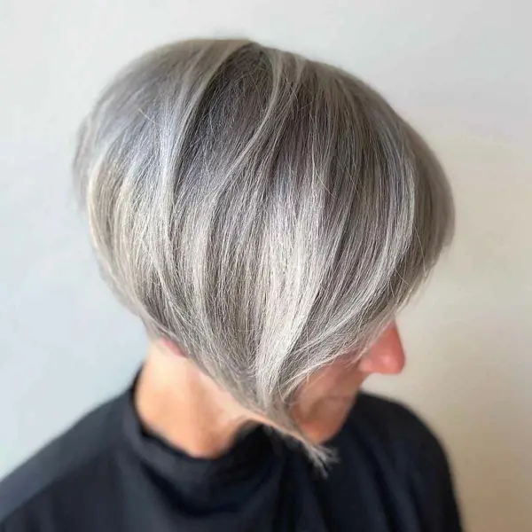 1649919027 85 Dyeing gray hair yes or no Important tips and - Dyeing gray hair - yes or no? Important tips and trendy inspiration looks!