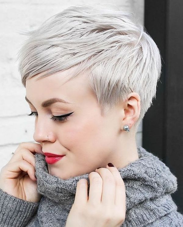 1650023375 497 This is how the popular feminine Nixie Cut will look - This is how the popular feminine Nixie Cut will look trendy in spring 2022!