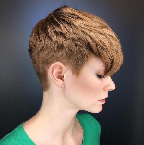 1650023378 759 This is how the popular feminine Nixie Cut will look - This is how the popular feminine Nixie Cut will look trendy in spring 2022!