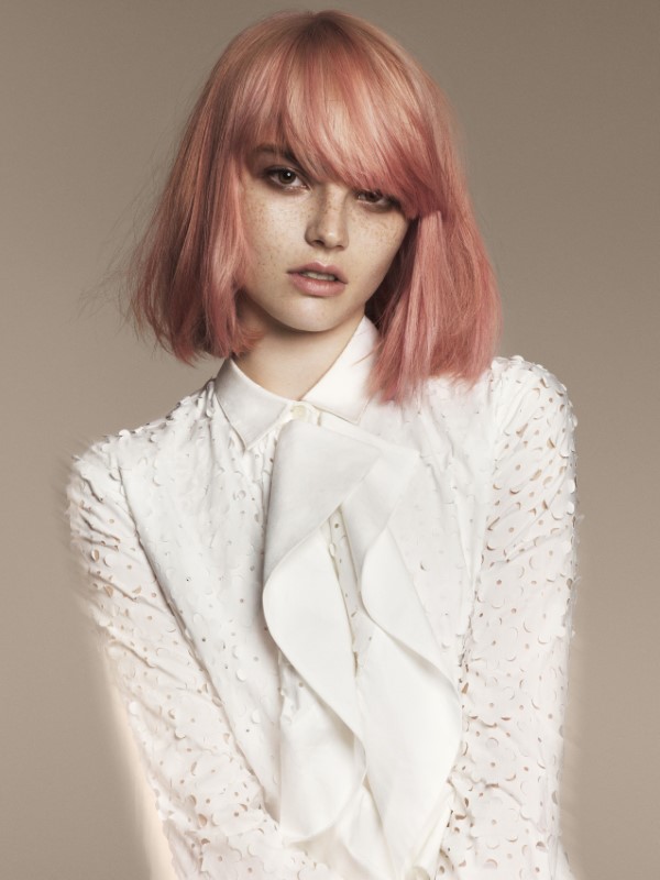 1650096878 482 The rose gold hair color seduces with delicate beauty and - The rose gold hair color seduces with delicate beauty and feminine elegance