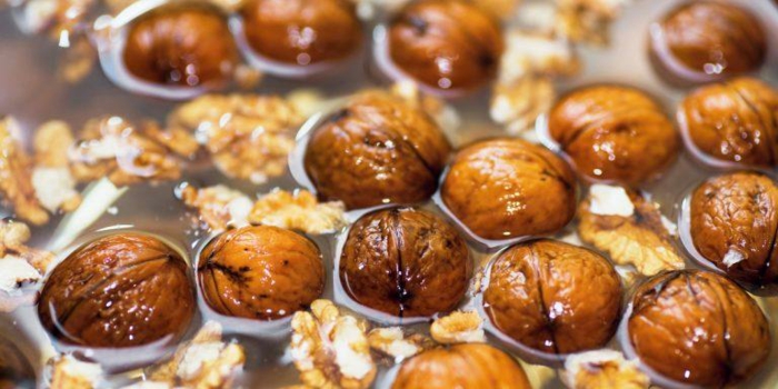1650132033 351 Why should you soak nuts - Why should you soak nuts?