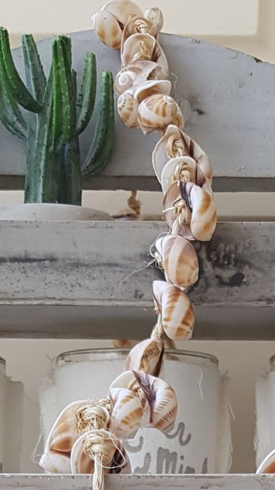 1650462414 7 Summer decoration with shells bring a holiday feeling into - Summer decoration with shells - bring a holiday feeling into your four walls