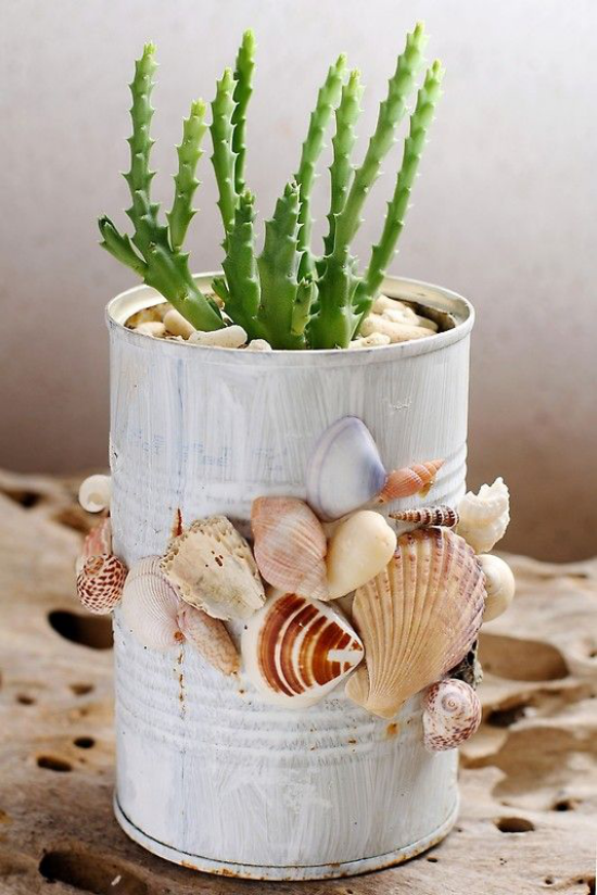 1650462415 384 Summer decoration with shells bring a holiday feeling into - Summer decoration with shells - bring a holiday feeling into your four walls