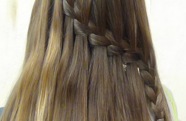 1650728987 899 60 current waterfall hairstyle inspirations with styling tips - 60 current waterfall hairstyle inspirations with styling tips