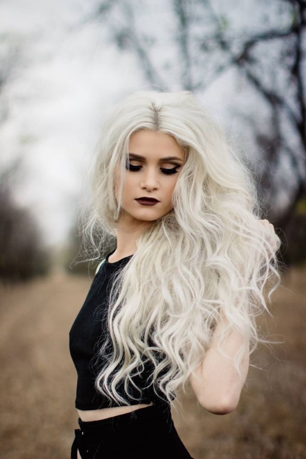 1651334929 903 Lightening hair with bleach risks care tips and styling - Lightening hair with bleach - risks, care tips and styling ideas
