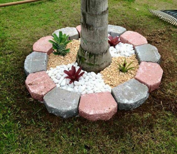 1651679056 270 How to design the flower bed with stones - How to design the flower bed with stones?
