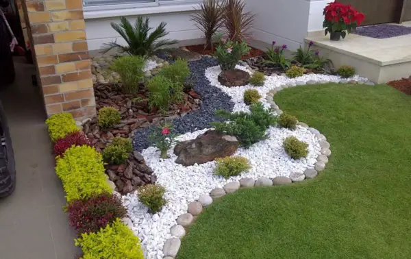1651679071 452 How to design the flower bed with stones - How to design the flower bed with stones?
