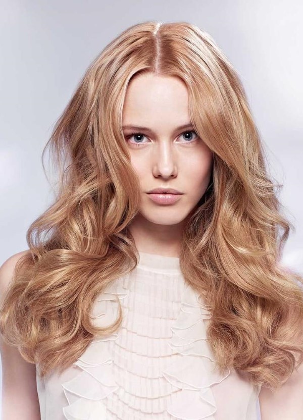 1651730703 763 Honey blonde is 1 hair color trend 2022 for blondes - Honey blonde is #1 hair color trend 2022 for blondes