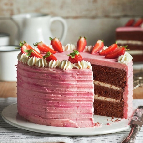 1651995632 44 Prepare strawberry cake 2 easy recipes and 33 ideas - Prepare strawberry cake - 2 easy recipes and 33 ideas for inspiration