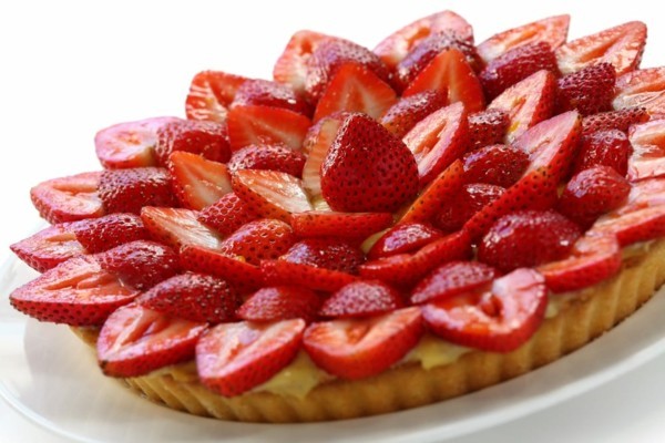 1651995634 941 Prepare strawberry cake 2 easy recipes and 33 ideas - Prepare strawberry cake - 2 easy recipes and 33 ideas for inspiration