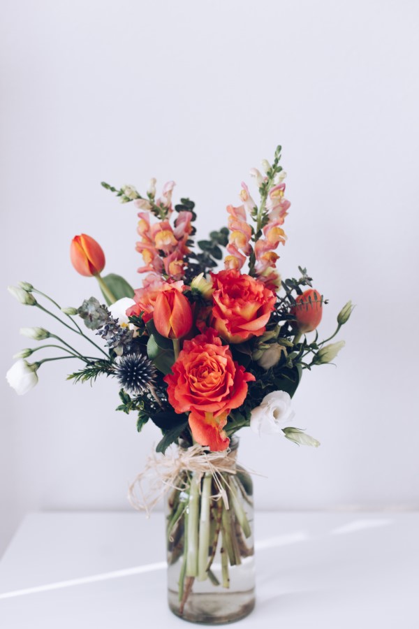 1652035789 732 Tie a bouquet for Mothers Day yourself the best - Tie a bouquet for Mother's Day yourself - the best types of flowers for mom and tips
