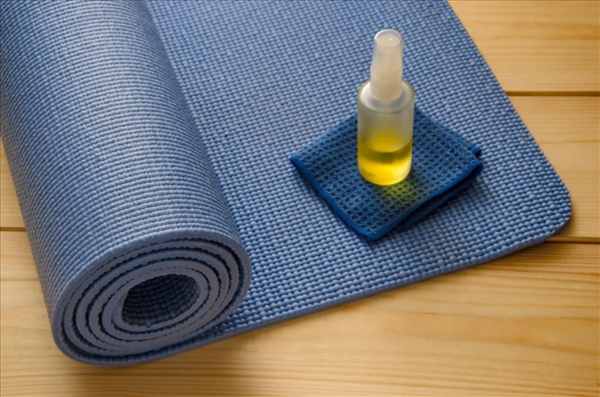 Yoga mat cleaning products do it yourself Yoga and health