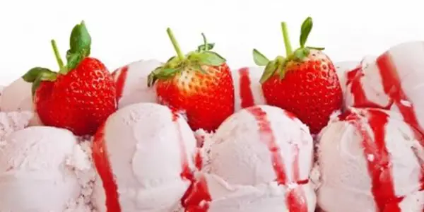 1652389978 725 Prepare Strawberry Variegato yourself and welcome the summer - Prepare Strawberry Variegato yourself and welcome the summer