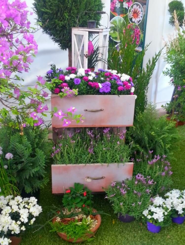 1652462448 69 Garden decoration with old drawers for an attractive place to - Garden decoration with old drawers for an attractive place to relax