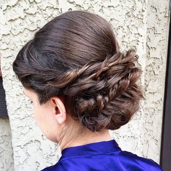 1652663049 29 Bun hairstyles never go out of style Here are the - Bun hairstyles never go out of style!  Here are the most popular variations and ideas