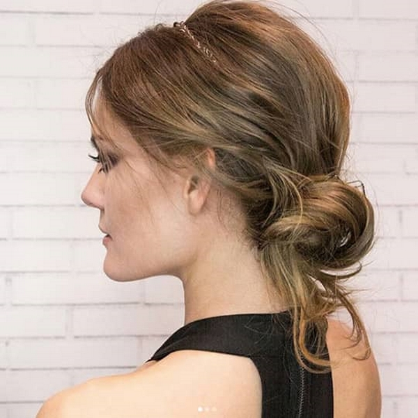 1652663050 415 Bun hairstyles never go out of style Here are the - Bun hairstyles never go out of style!  Here are the most popular variations and ideas