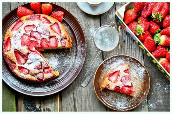 1652729620 97 Try this easy Strawberry Pancake recipe - Try this easy Strawberry Pancake recipe!