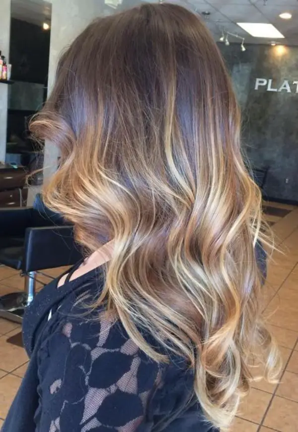 1652946182 445 The balayage coloring technique and the current hair color trends - The balayage coloring technique and the current hair color trends