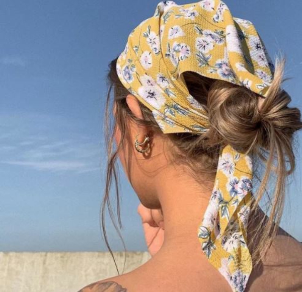 1652976549 110 Pirate look and bandana style hairstyle trends for summer 2022 - Pirate look and bandana style hairstyle trends for summer 2022