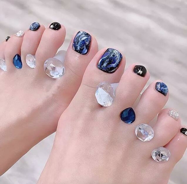 1653141978 763 Beautiful toenails 39 fabulous nail design ideas for summer - Beautiful toenails - 39 fabulous nail design ideas for summer