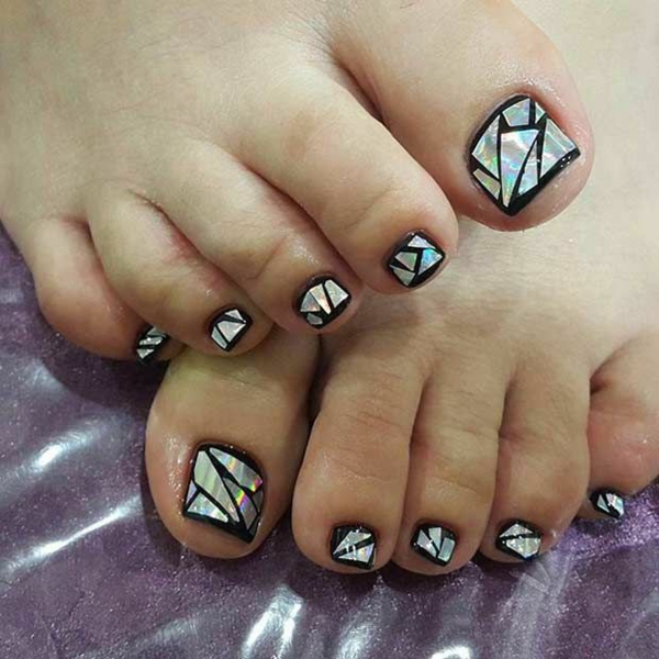 1653141981 454 Beautiful toenails 39 fabulous nail design ideas for summer - Beautiful toenails - 39 fabulous nail design ideas for summer