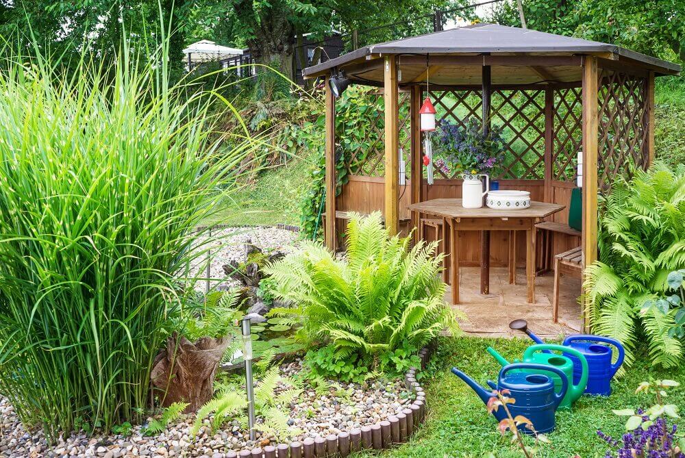 Garden pavilion DIY ideas and instructions for a dreamy summer