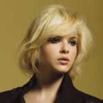 Airy bob for a super stylish look with more volume 150x150 - Nectar blond - a very nice hair color trend in spring