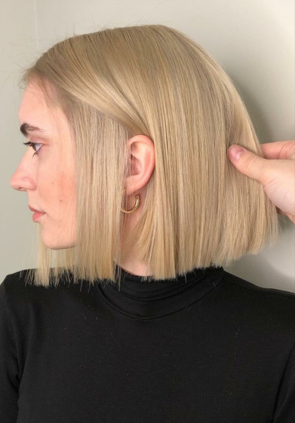 1654193235 674 Short Blunt Bob one of the biggest hairstyle trends - Short Blunt Bob - one of the biggest hairstyle trends for summer 2022