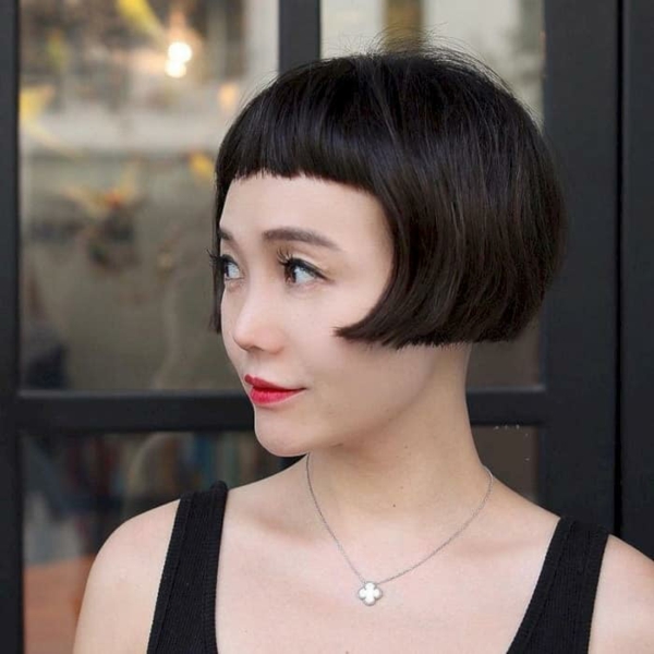 1654193237 835 Short Blunt Bob one of the biggest hairstyle trends - Short Blunt Bob - one of the biggest hairstyle trends for summer 2022