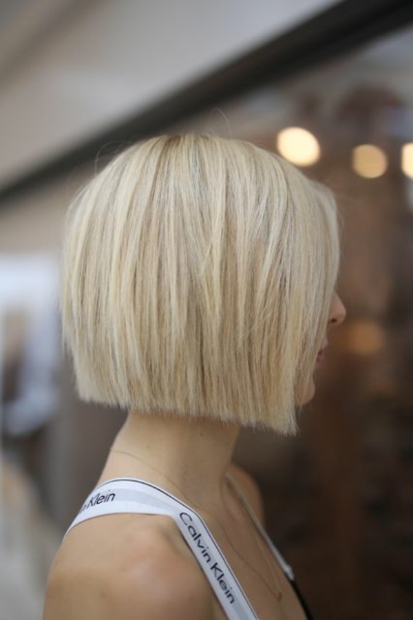 1654193239 663 Short Blunt Bob one of the biggest hairstyle trends - Short Blunt Bob - one of the biggest hairstyle trends for summer 2022