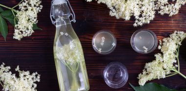 1654544347 44 Make elderflower juice yourself healthy recipes and ideas in - Make elderflower juice yourself - healthy recipes and ideas in June