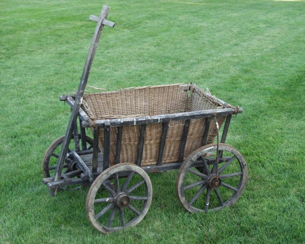 1654716844 241 Build a handcart yourself ideas and inspiration for special - Build a handcart yourself - ideas and inspiration for special events