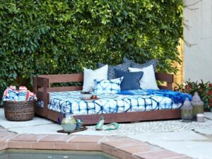 Outdoor Daybed - a luxury piece that suits any outdoor area!
