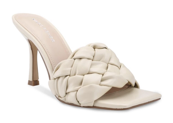 1654813126 528 White sandals are the must have for summer 2022 - White sandals are the must-have for summer 2022