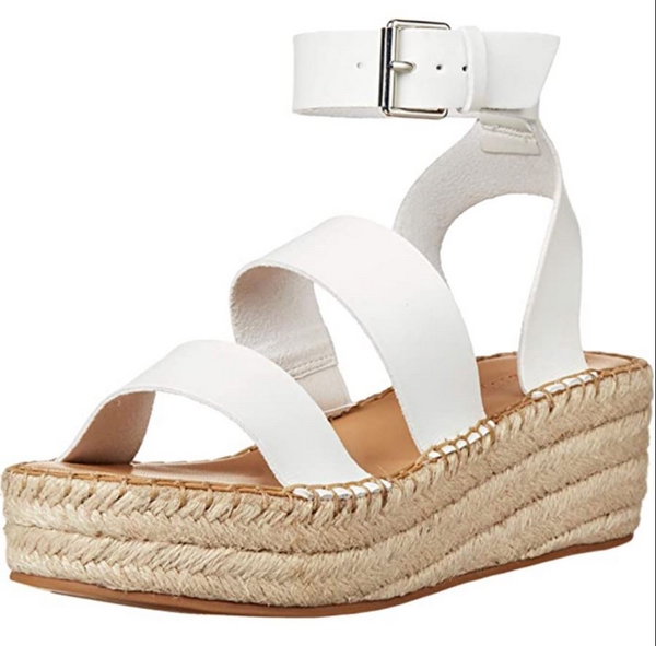 1654813132 90 White sandals are the must have for summer 2022 - White sandals are the must-have for summer 2022