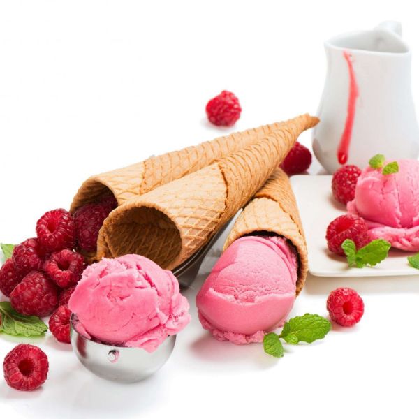 1654892834 365 Homemade vanilla ice cream with raspberries in 3 variants also - Homemade vanilla ice cream with raspberries in 3 variants (also vegan)