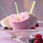 2 ideas for yoghurt ice cream and 1 vegan recipe.  Everything simple!