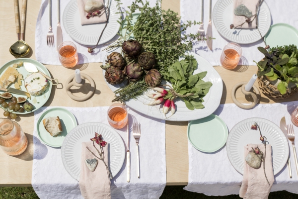 1655754785 240 22 fantastic summer table decoration ideas from natural materials - 22 fantastic summer table decoration ideas from natural materials