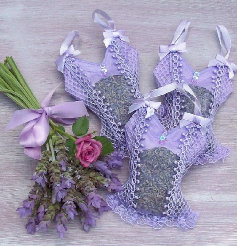 1658350573 213 Handicrafts with lavender 7 simple DIY ideas for floral - Handicrafts with lavender - 7 simple DIY ideas for floral decoration