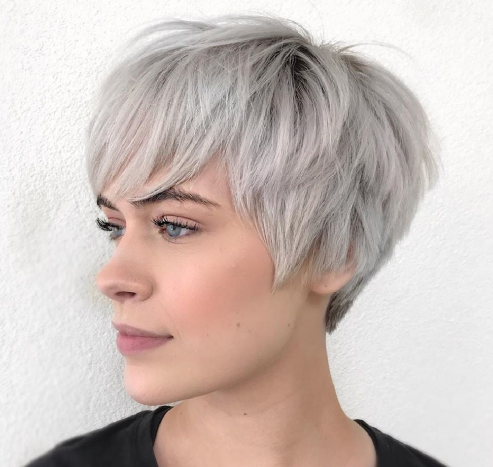 1675601107 300 Short hairstyles 2024 curly hair blondes and women - Short hairstyles 2024 - curly hair, blondes and women